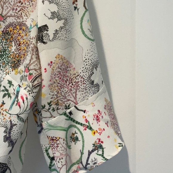 Floral Print Ruched Top - Picture 4 of 4